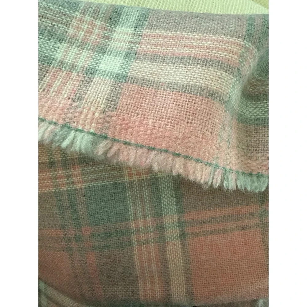 Vintage Woven Fabric 4.25 Yards Pink Gray Plaid 153x62 Reversible Lightweight